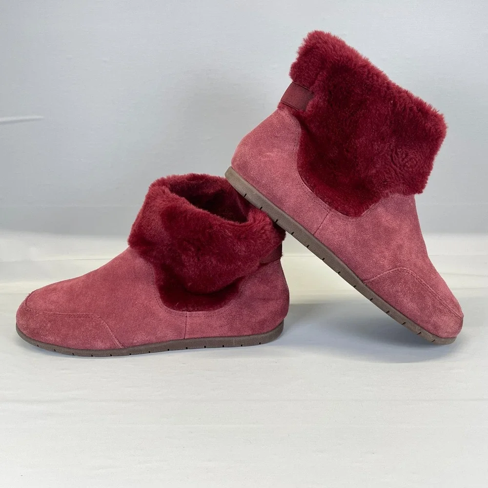 Vionic Maizie Ankle Boots Womens Size 7.5 Red Suede Faux Fur Pull On Shoes